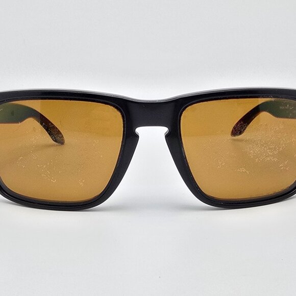 Oakley OO9102-98 Holbrook Matte Black Frame Polarized Bronze Lens Sunglasses - Picture 2 of 13